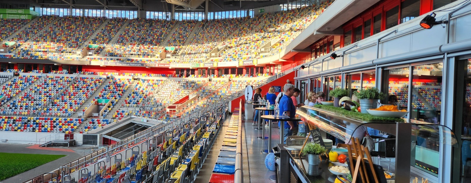 Startseite, tulipinndusarena.com